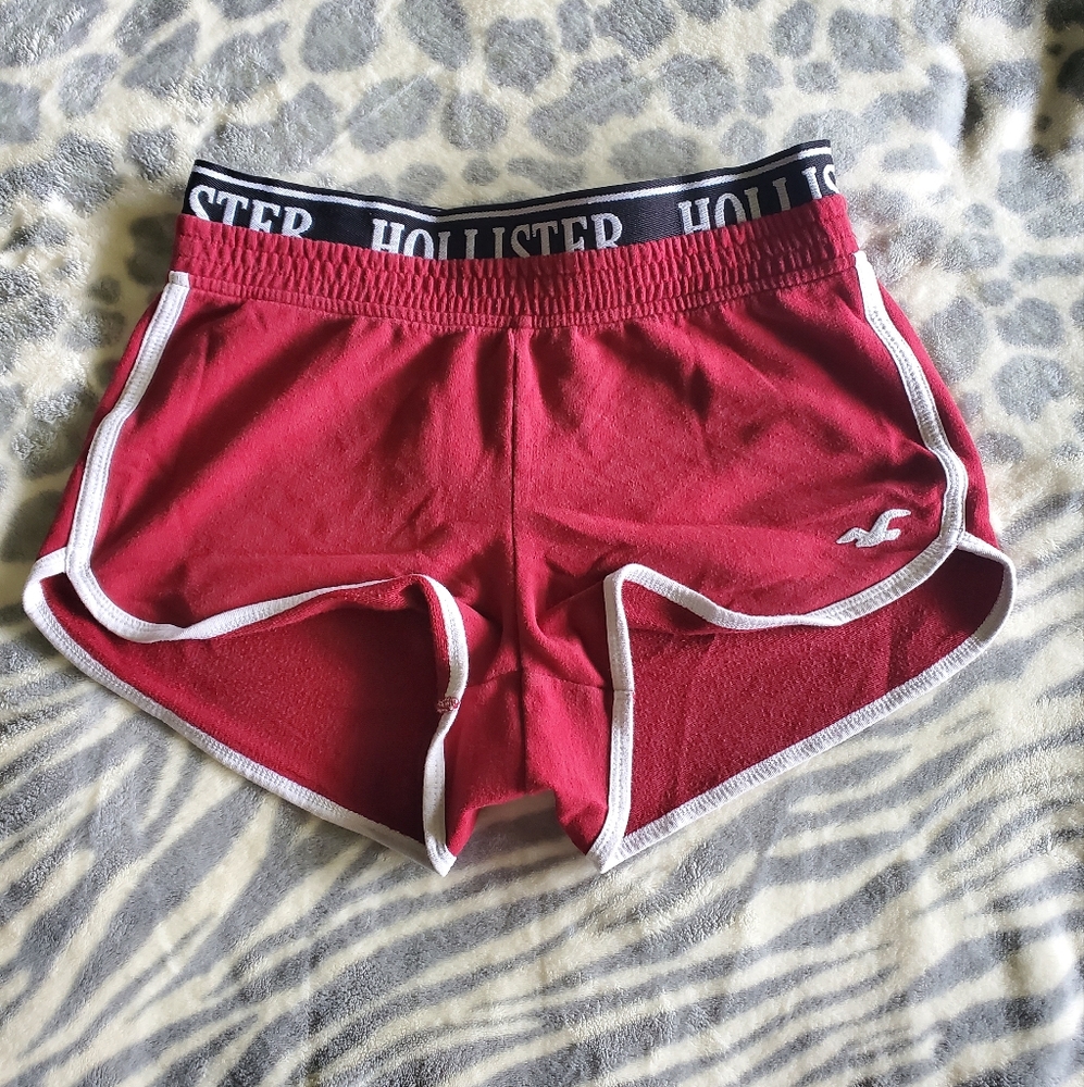 Hollister Women's Red Shorts